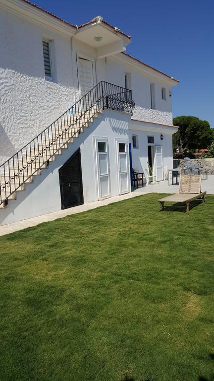 Yali Pansiyon Ilica Alaçatı Luaran gambar